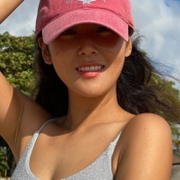 健康的な小麦肌のスイムウェア姿に釘付け！バリ移住でスローライフ送る元K-POPアイドルの現在【PHOTO】