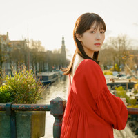 浜辺美波写真集『25』（講談社）