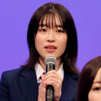 小林桃子【撮影：浜瀬将樹】