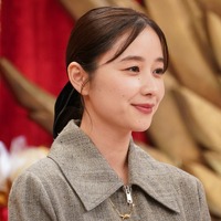 堀田真由【写真：竹内みちまろ】