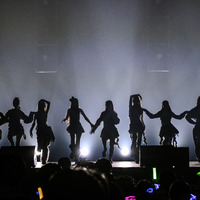 『Girls² LIVE TOUR 2025 -ガルガルエイト -6th Anniversary Party』の模様　写真／高田梓, 河村美貴, ヨシモリユウナ