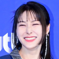 「胸元隠して！」KARAギュリ、“これぞ女神”な最新ショット　二つ結び×ノースリーブで夏仕様に【PHOTO】