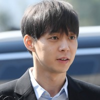 薬物・税金滞納…母国で見限られた元東方神起・ユチョン、日本で見せた“変貌ぶり”に注目【PHOTO】 画像