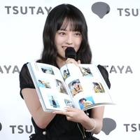 上坂樹里【撮影：小宮山あきの】