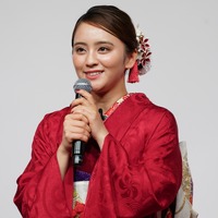岡田結実【写真：竹内みちまろ】