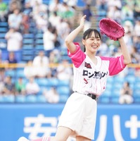 菅井友香【写真：竹内みちまろ】