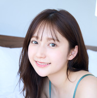 AKB48・鈴木くるみ1st写真集『夢の重さ』（C）秋田書店
