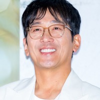 「催淫剤」とファンに名付けて炎上騒動のハ・ジョンウ、それでも平穏な近況を公開「楽しいランチ」