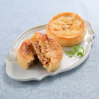 あか牛ミートパイ　594円(1個)