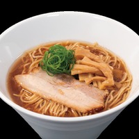 醤油ラーメン（税込　680円）