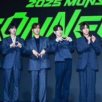 ショヌが脱いだ姿も話題！MONSTA X、初の“びしょ濡れフェス”出演で圧倒的存在感放つ