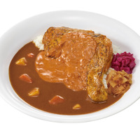 バターチキンソースカレー　（並盛）890円