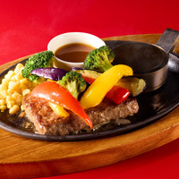 ビーフハンバーグステーキ 夏野菜（税込1,309円）