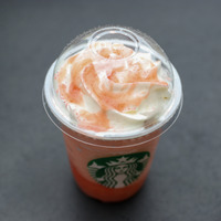 ヘブンリー ピーチ フラペチーノ