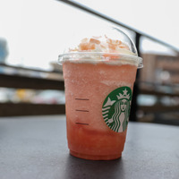 ヘブンリー ピーチ フラペチーノ