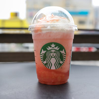 ヘブンリー ピーチ フラペチーノ