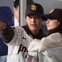K-POPアイドルの在日コリアンとの婚約で再照明。国際結婚した韓国スターたち