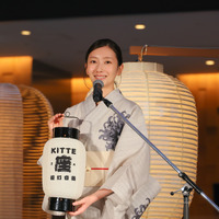 波瑠が浴衣姿で登場！提灯のオブジェに感動