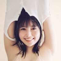 頓知気さきなフォトスタイルブック『また明日！』セブンネットショッピング限定版カバー（C）光文社　撮影・松岡一哲