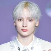 「彼氏ですか？」TXT・ヒュニンカイ、街灯に照らされた横顔ショットにファン悶絶！【PHOTO】