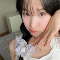 22歳で3児のママとなるも電撃離婚した元K-POPアイドル、“肩のタトゥー”を隠した清楚な魅力で注目【PHOT】