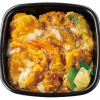 エビ2尾/イカ/カレイ/野菜3種  海鮮天とじ丼　730円
