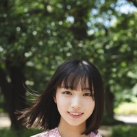 『B.L.T.2025年10月号』（東京ニュース通信社刊）撮影／HIROKAZU