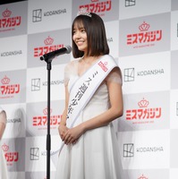 江下晏梨【写真：竹内みちまろ】