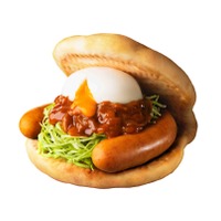 「月見フォカッチャ」（590円）