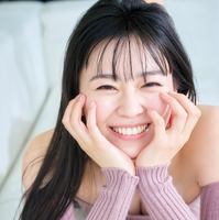 超ときめき♡宣伝部・坂井仁香、胸元チラ見せショット披露！2nd写真集の発売前重版が決定 画像