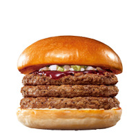 トリプル 絶品ビーフバーガー　820円