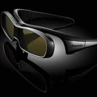 CES 2010で披露された3Dメガネ