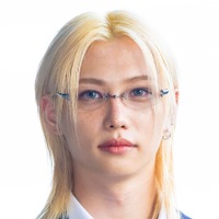 Stray Kids・フィリックス、ドアップでさらに際立つ異次元の美しさ！日本に出国【独自写真】