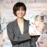 岡崎紗絵【撮影：小宮山あきの】
