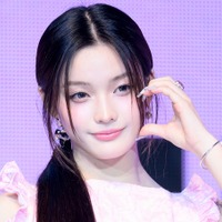 夏のヒロイン感満載…ILLIT“日本人メンバー”・イロハ、海辺の白ワンピSHOTに「これは伝説」の声！【PHOTO】