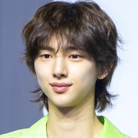 「イケメンで優しくて勉強もできた」“BTS・TXTの弟分”CORTIS・ジュフン、学生時代の美談が話題！