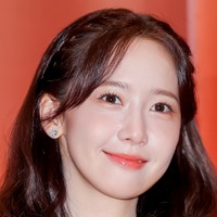 少女時代・ユナ、“AV誤爆”により共演俳優が交代した当時を振り返る「上手くこなさないと…」 画像