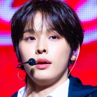元モー娘。高橋愛のいとこ・NCT WISHリク、“超近距離SHOT”に胸キュンするファン続出！「めろい」【PHOTO】