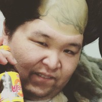 月収60万円のヘアデザイナーから芸人に転身　41歳で急逝したチョン・セヒョプさんとは