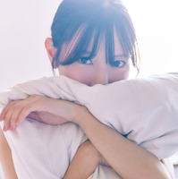 【紀伊國屋書店限定版】日向坂46・河田陽菜2nd写真集『テイクオフ』撮影／SAKAI DE JUN（C）竹書房