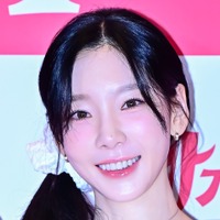 少女時代・テヨン、デビュー後初のオーディション番組審査員に！憧れの歌手らしい助言に期待