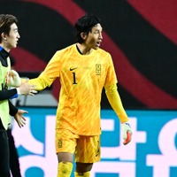 韓国代表を救うビッグセーブ！FC東京キム・スンギュは「勝利の立役者」パラグアイ戦活躍を自国紙大絶賛