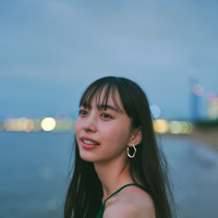『井桁弘恵写真展 つかのま』Photographed by 遠藤優貴at DAIMARU FUKUOKA TENJIN