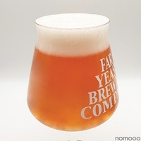 【ワインとビールのハイブリッドな味わい!】クラフトビール「Far Yeast Grapevine 2025」発売