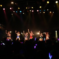 SUPER☆GiRLS×東京女子流、初のツーマンライブにファン熱狂