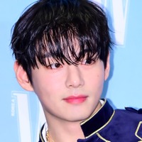 BTS・V、ファッション界も魅了する圧倒的存在感!「2025 Vogue World」で“韓国の美”を体現