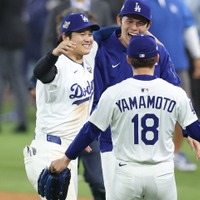 「主人公はもちろん、“野球の神”オオタニ」韓国紙も衝撃！大谷翔平2HR＆9出塁に興奮隠せず 画像