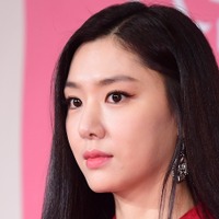 『愛の不時着』から5年…“北朝鮮のクール美女”演じたソ・ジヘ、40代の熟れた美貌が話題に【PHOTO】