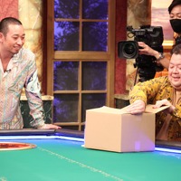 左から）大悟、小杉『酒のツマミになる話』（C）フジテレビ