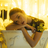 髙石あかり、1st写真集が重版決定！幻想的なアザーカットも公開 画像